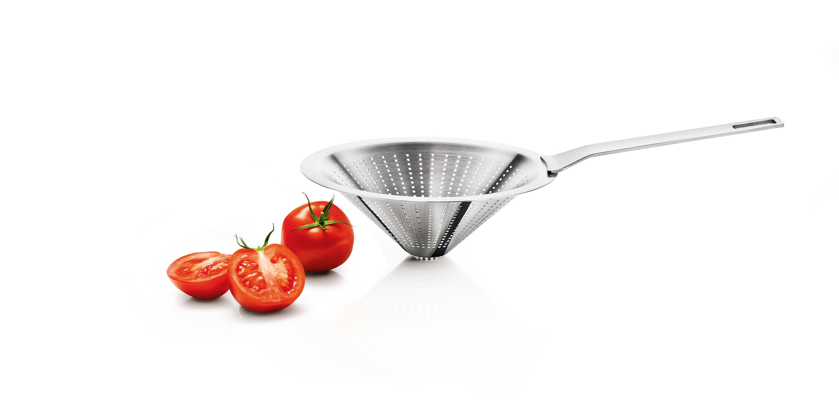 A Chinois Colander paradicsommal