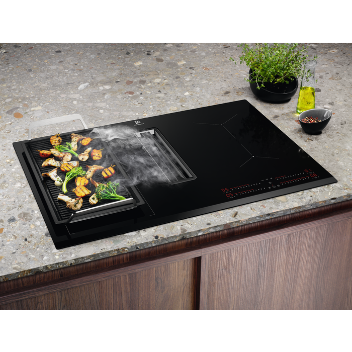 Electrolux - Főzőlapról vezérelt páraelszívó - KCC83443