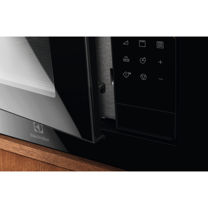 Electrolux - Mikrohullámú sütő - Y4SM25TMK