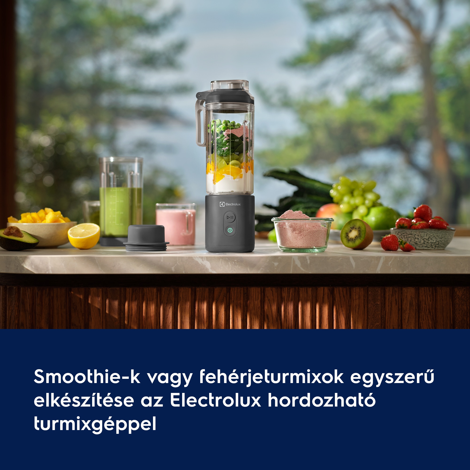 Smoothie‑k vagy fehérjeturmixok egyszerű elkészítése az Electrolux hordozható turmixgéppel