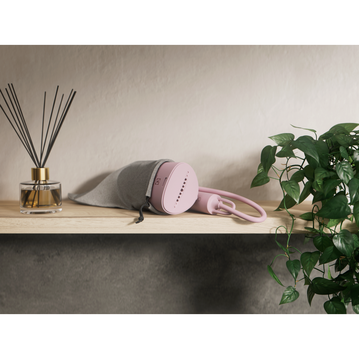 Electrolux - Kézi ruhagőzölő - E5HS1-4WP