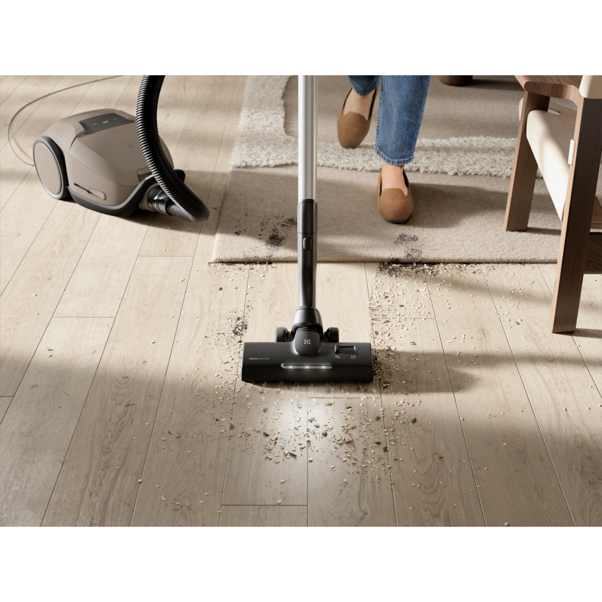 Electrolux - Porzsákos porszívó - EB81U1WB