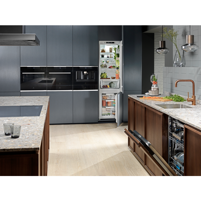 Electrolux - Beépíthető kávéfőző - KBC65X
