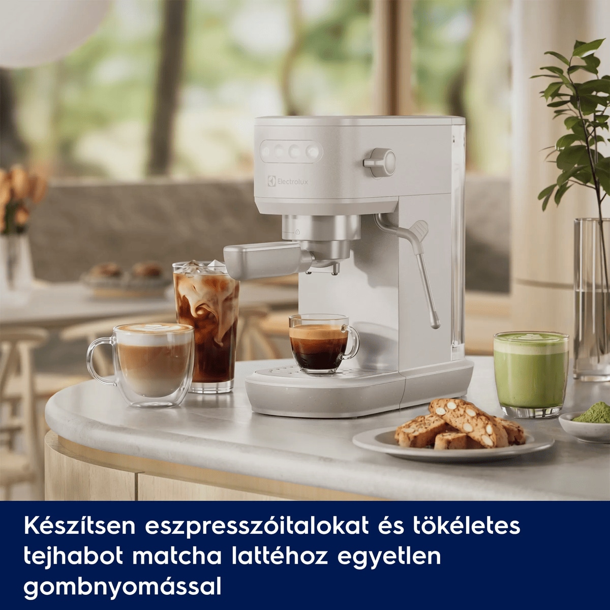 Készítsen eszpresszóitalokat és tökéletes tejhabot matcha lattéhoz egyetlen gombnyomással