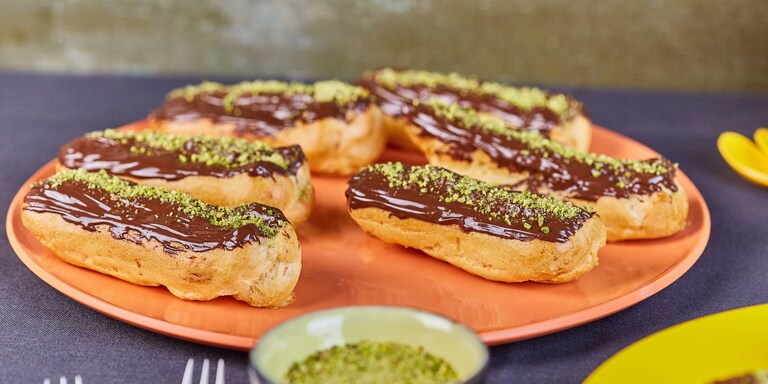 Tojáslikőrös eclair fánk